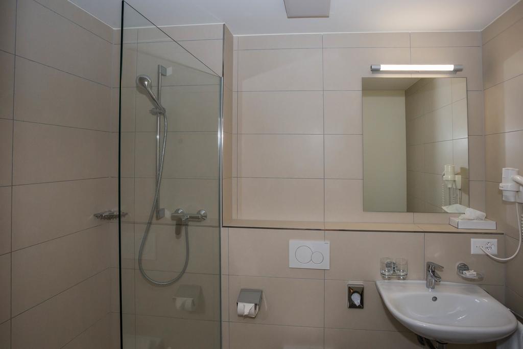 Oerlikon 3* Zürih